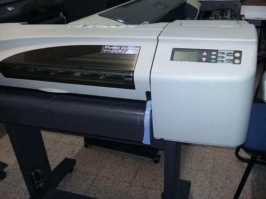 Serviços Técnicos Reparação de Plotters HP, Mimaki, Roland