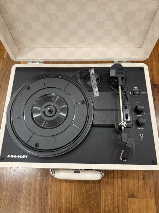 Вініловий програвач від Crosley