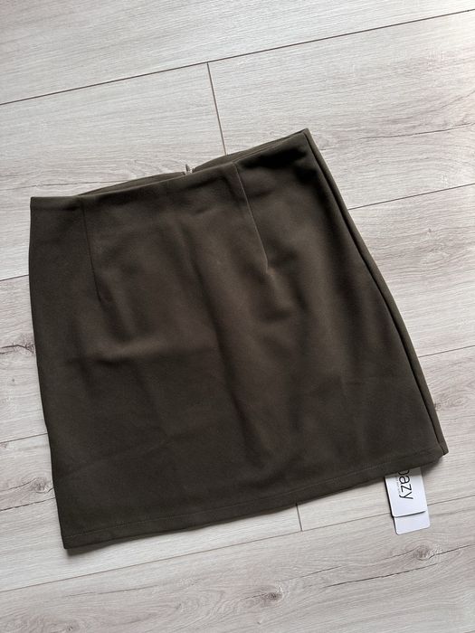 Юбка трапеция хаки под замшу dazy