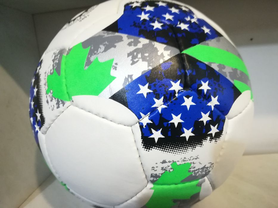 Мяч футбольный,4-слойный,420 грамм ,5 д.Ручная прошивка.Пакистан