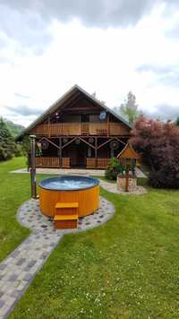 Całoroczny duży domek z Sauną i Jacuzzi nad rzeką - Bieszczady