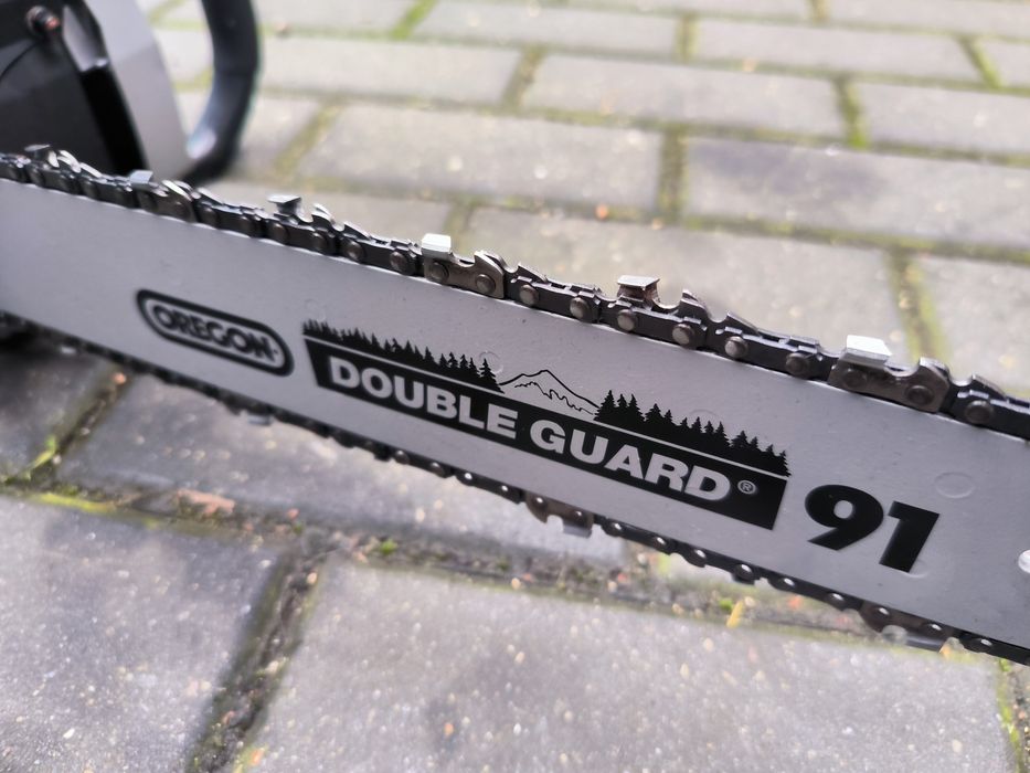 Piła spalinowa Łańcuchowa TITAN TTCSP40 40 CM 40,1 CM3 Polecam