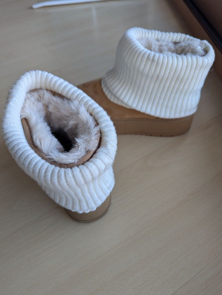 Botas Bershka com plataforma e tipo meia - 37, camel, COMO NOVOS