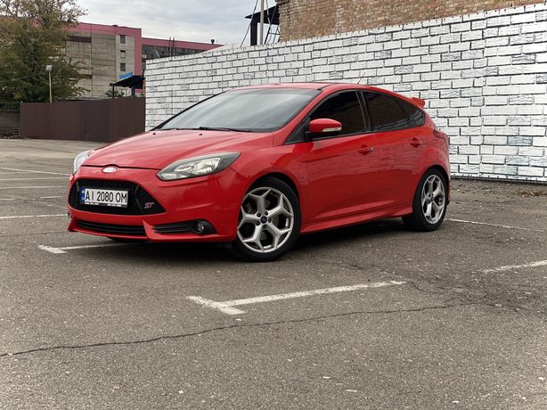 Ford Focus ST 2013год