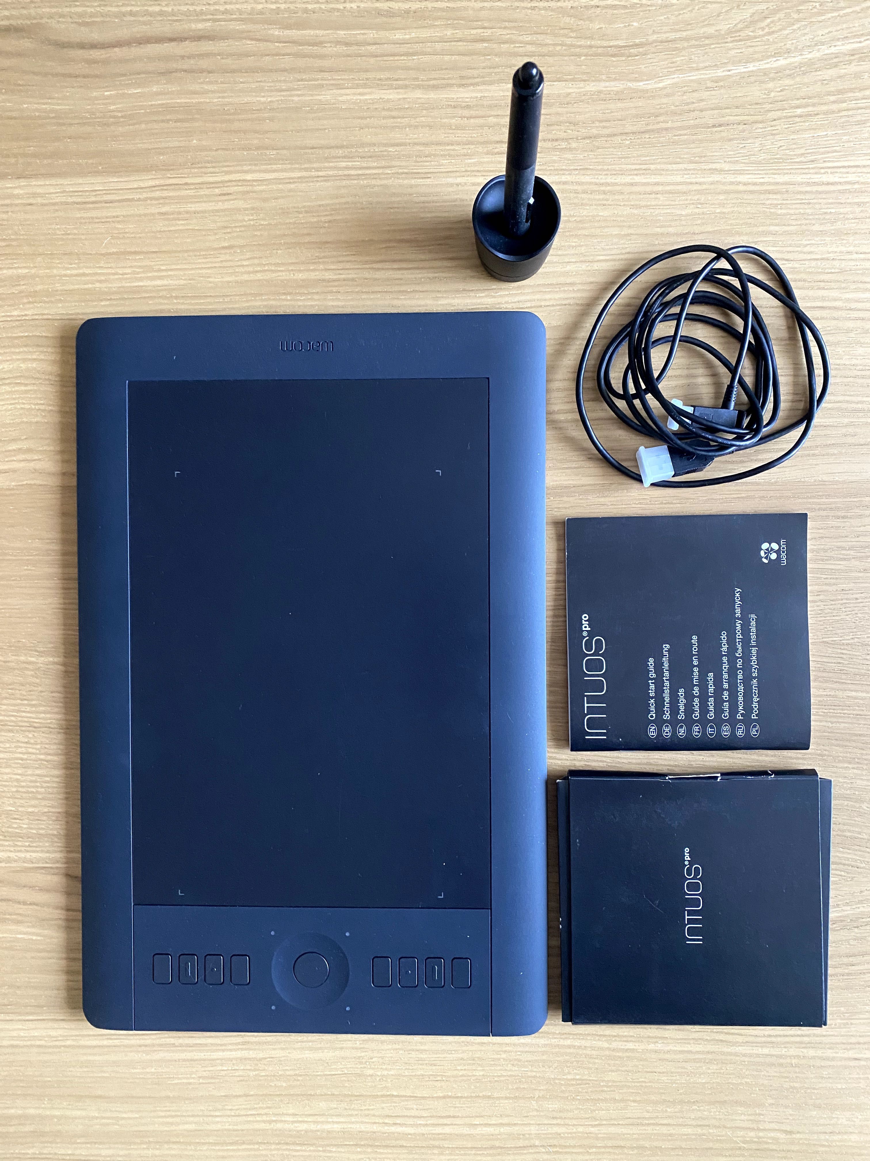 Tablet Graficzny Wacom Intous Pro M