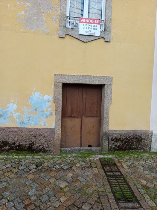 Casa a venda no Souto da velha Moncorvo