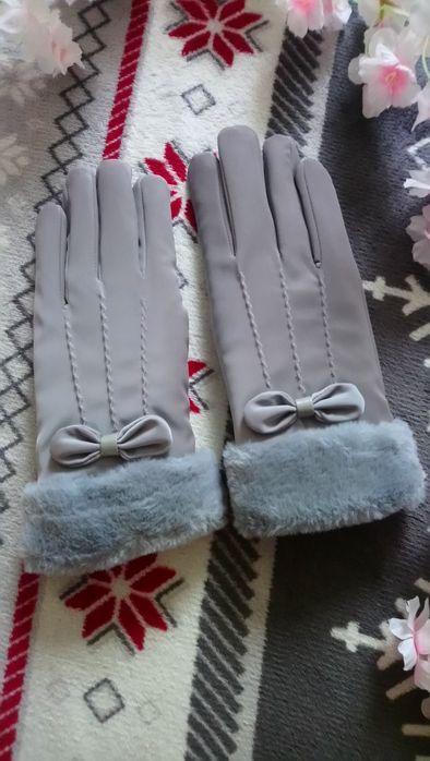 Rękawiczki damskie ocieplane z dotykiem szare eleganckie