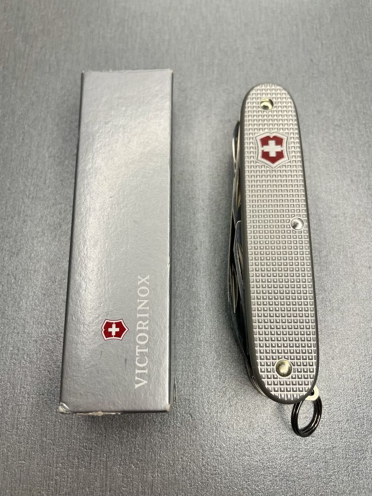 Victorinox Pioneer X Alox NEW!!!