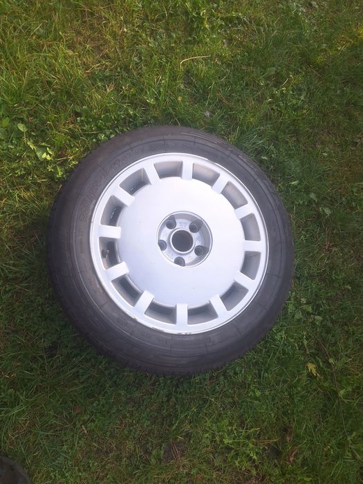 Zapas Felga Opona 17 Cali Audi A8 D2