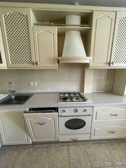 З 1.12 Оренда 2к квартири на Соборності України 208А/ дружби народiв