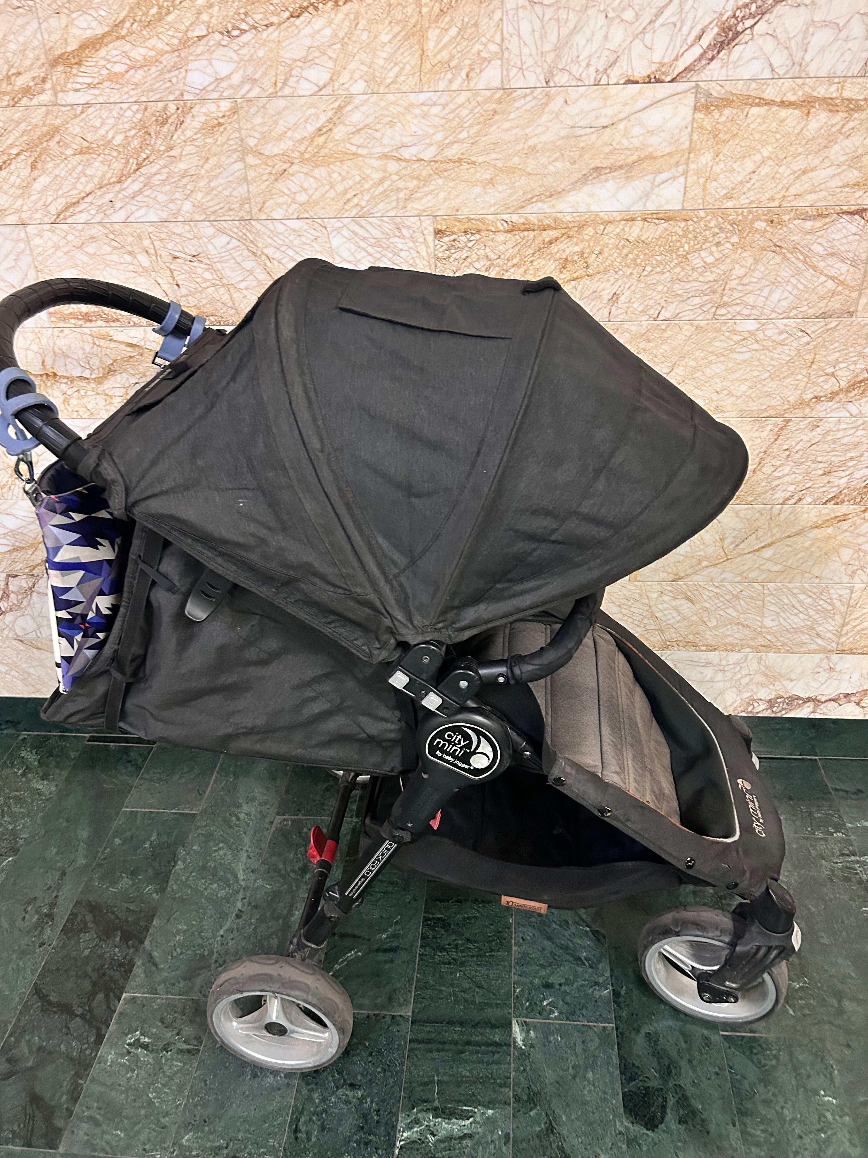 Wózek dziecięcy Baby Jogger city mini 4w