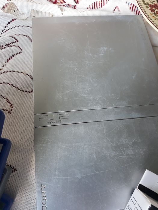 Pakiet PS2 Slim plus pad plus 8 gier serwis