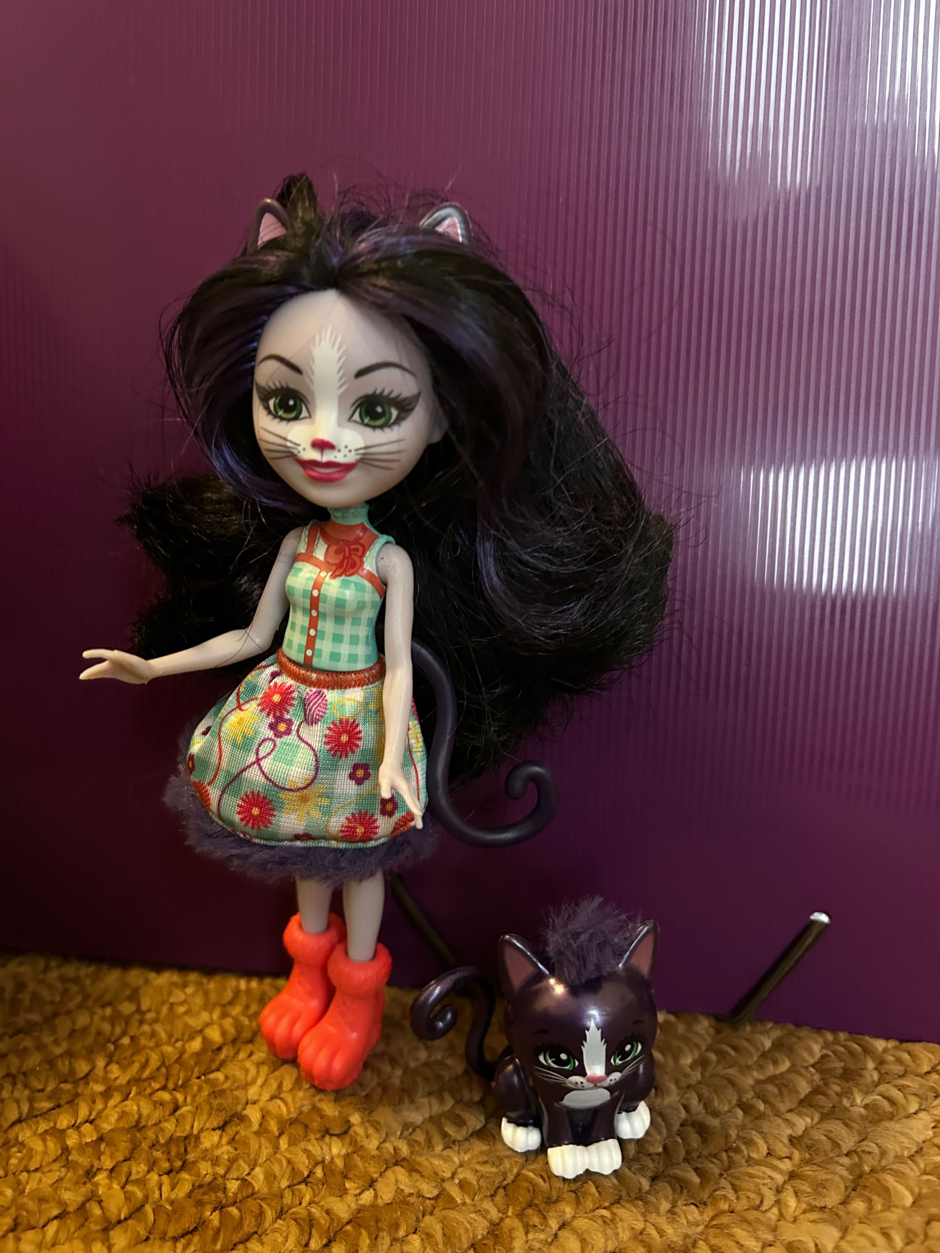 Кукла Enchantimals Ciesta Cat Doll & Climber (GJX40)