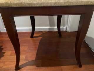 Mobília de quarto Mogno, linhas modernas