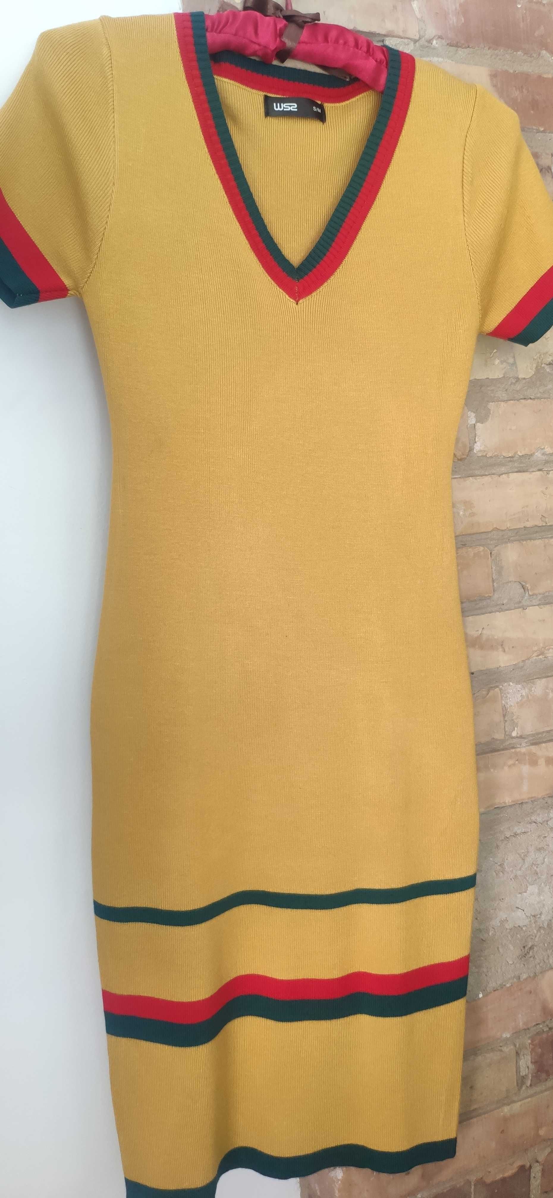 Vestido amarelo elegante