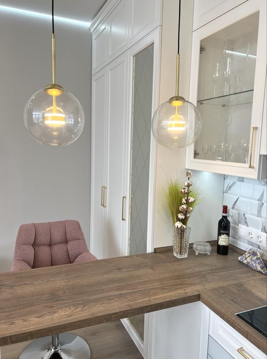 без % генератор є, Печерськ , Коновальця 44 а, Печерськ, центр,