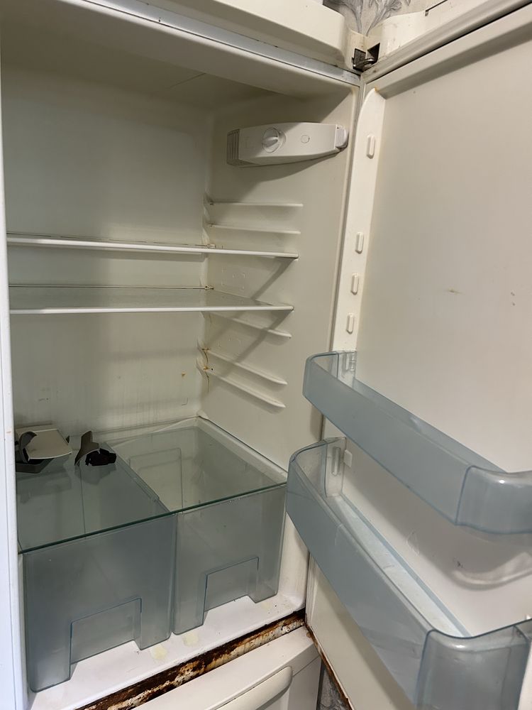 Холодильник Electrolux