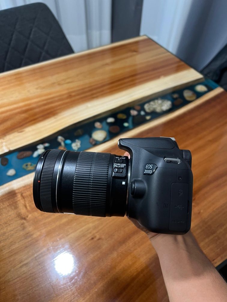 Canon 2000d  EF 18-55 + EF 18-135