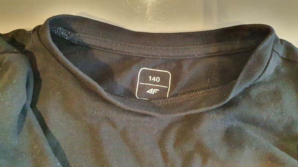 Bluza dla chłopca 4F rozmiar 140