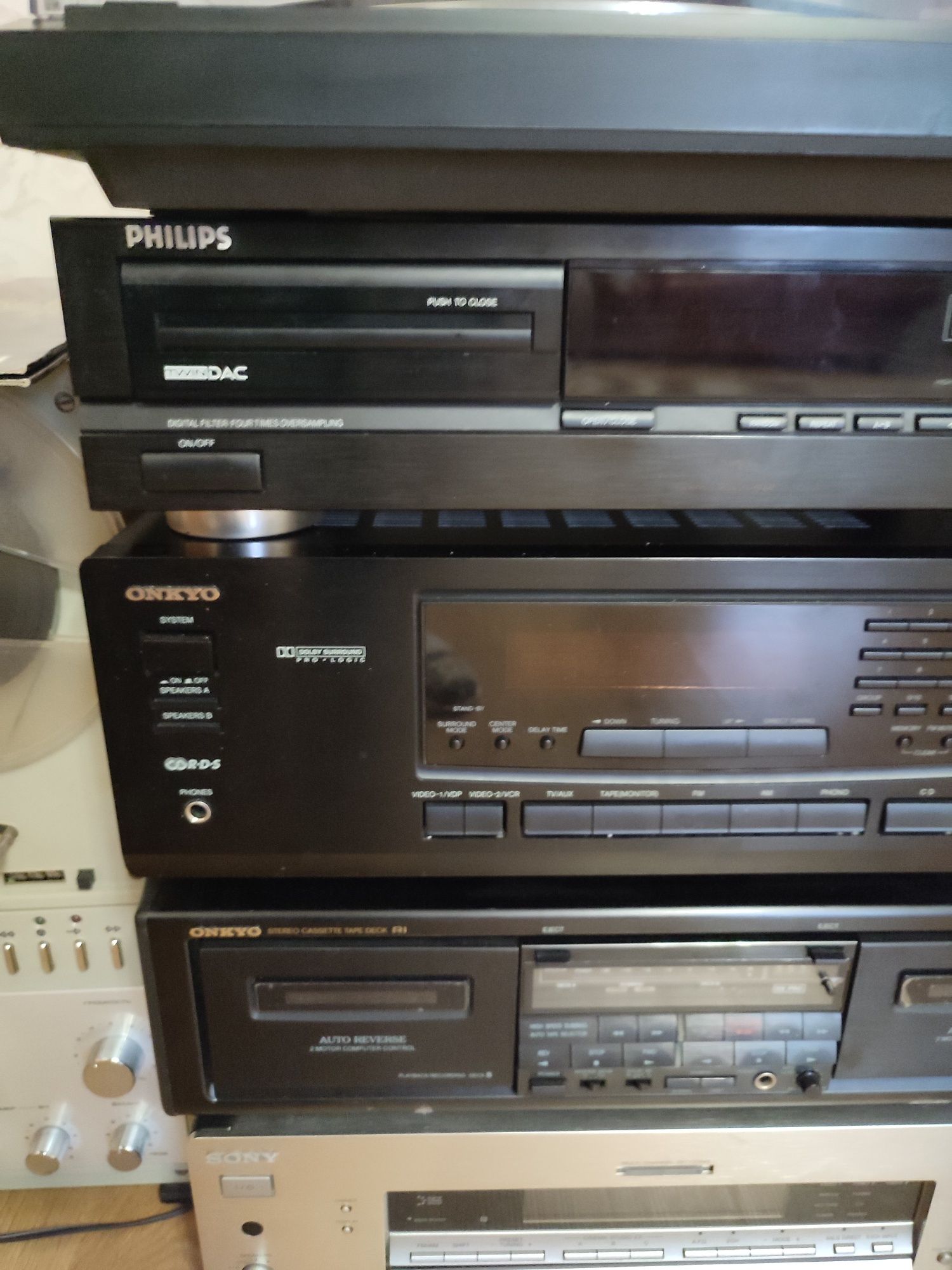 CD програвач Філіпс CD 610  Бельгійський.