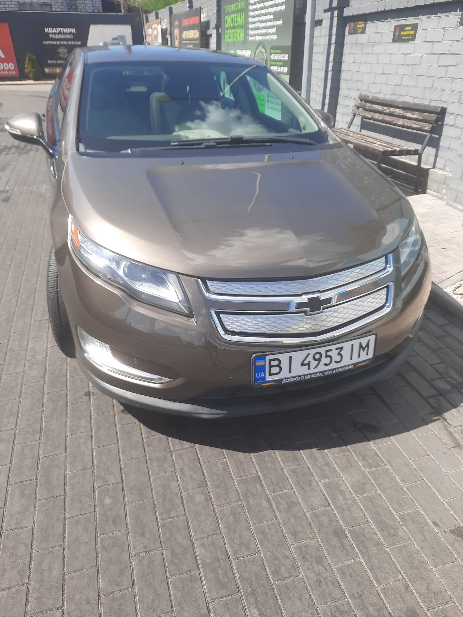 Chevrolet Volt в гаргому стані
