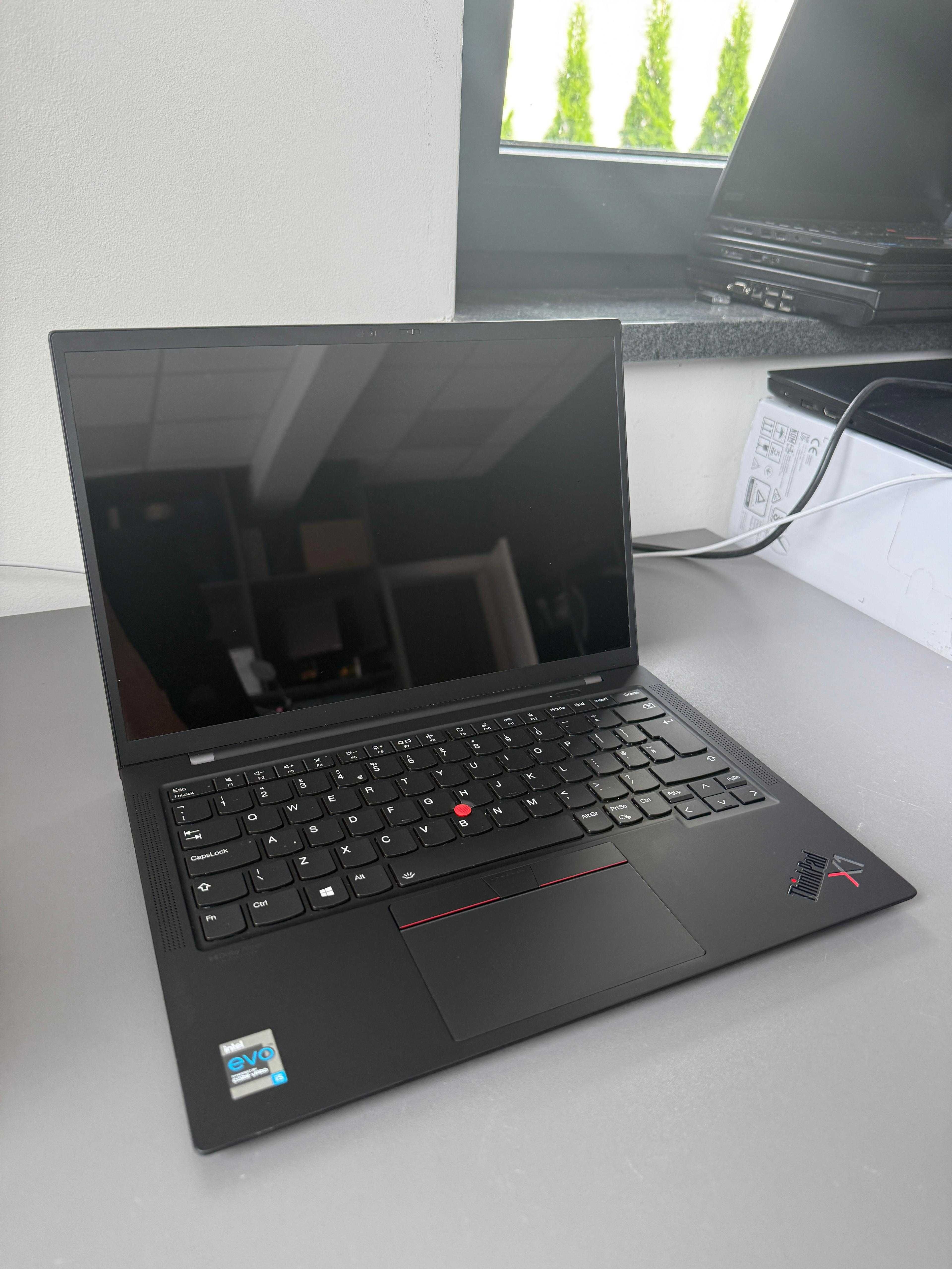 Lenovo X1 Carbon G9 | i5-1145g7| 16GB | THINKPAD | 4K | WIN11 | FV