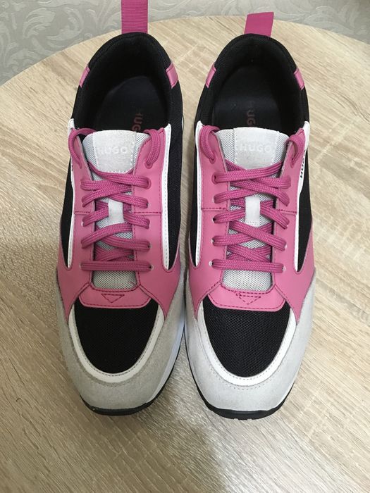 Кросівки Hugo жіночі