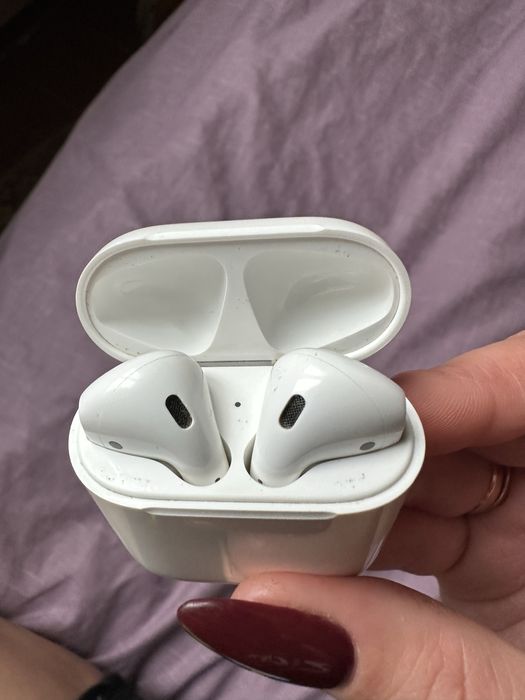 Наушники AirPods 2, бу