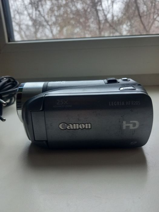 Цифрова видеокамера Canon