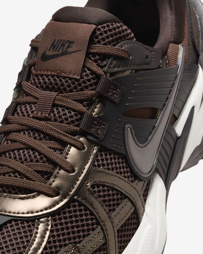 Чоловічі кросівки Nike V2K RUN, HJ4497-200, 8-11 US