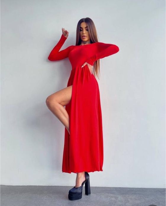 Сукня червона максі довга розріз розрізи сексуальна