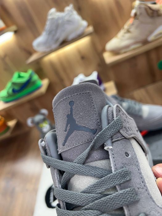 Кросівки Nike Air Jordan 4 Retro Kaws Grey