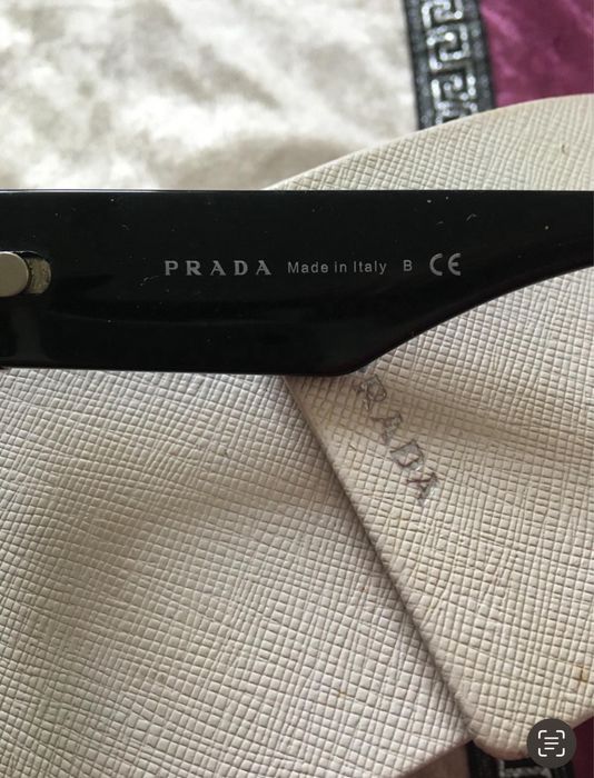 Oculos  Prada ( de sol)