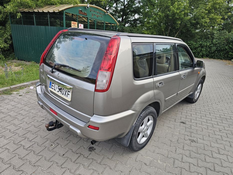 Nissan X-Trail 2.0 Benzyna + Gaz/ 4x4/ Skóra /Szyberdach /Hak