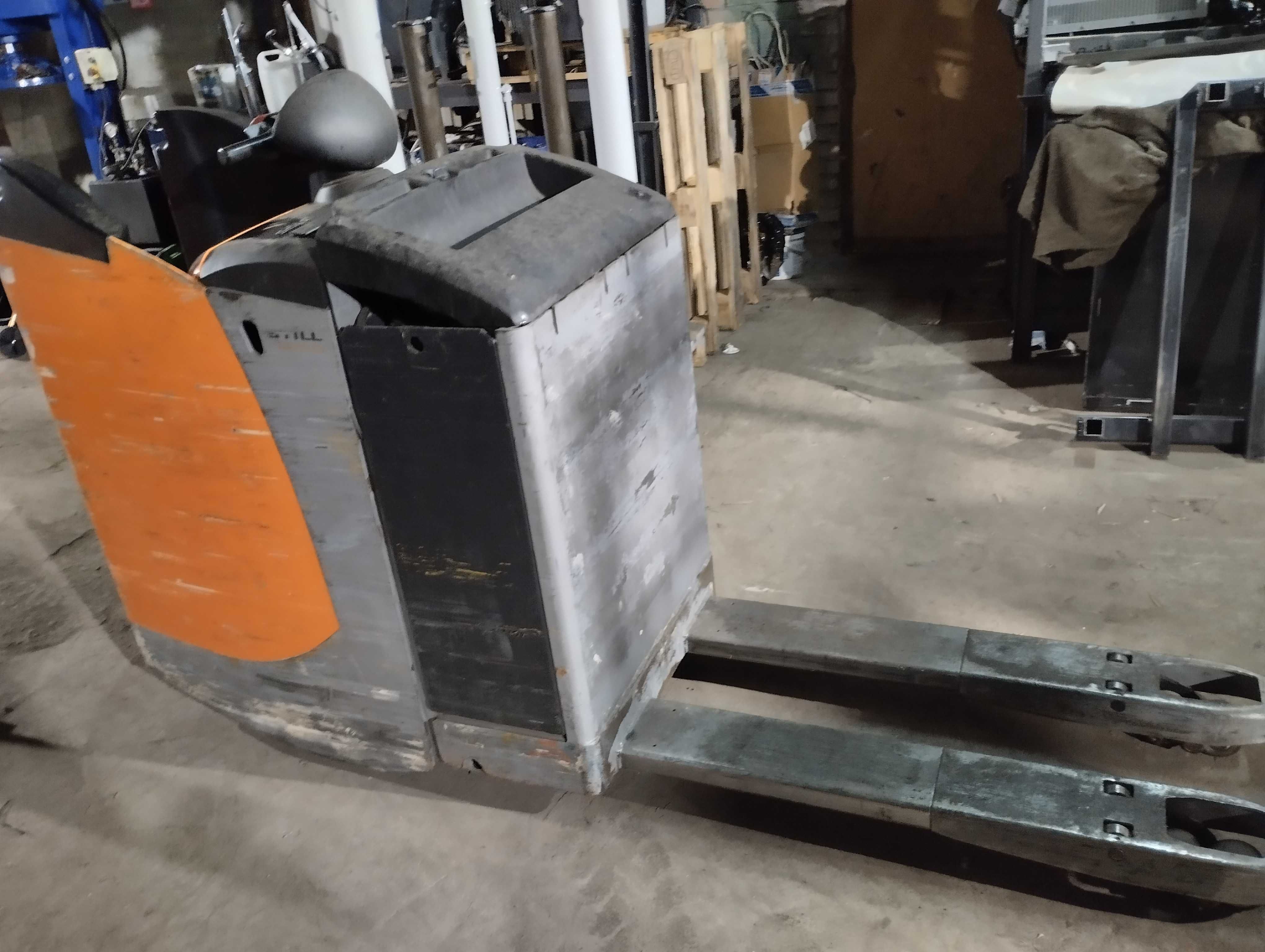 Still EXU S 22, widly 120 cm, netto 3900