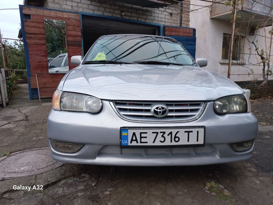 Продам Тойоту Корола 2000 року
