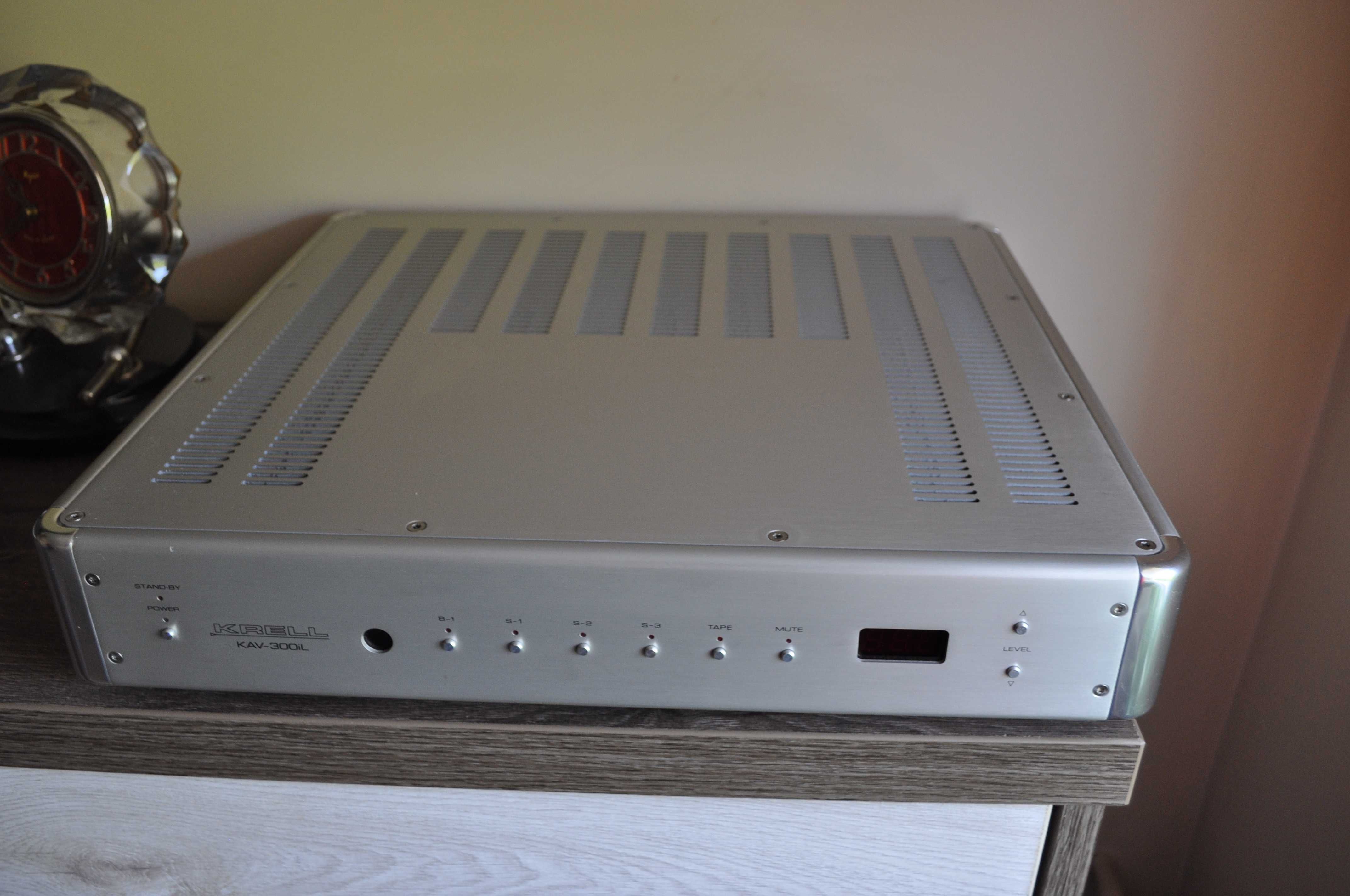 Krell KAV-300 iL