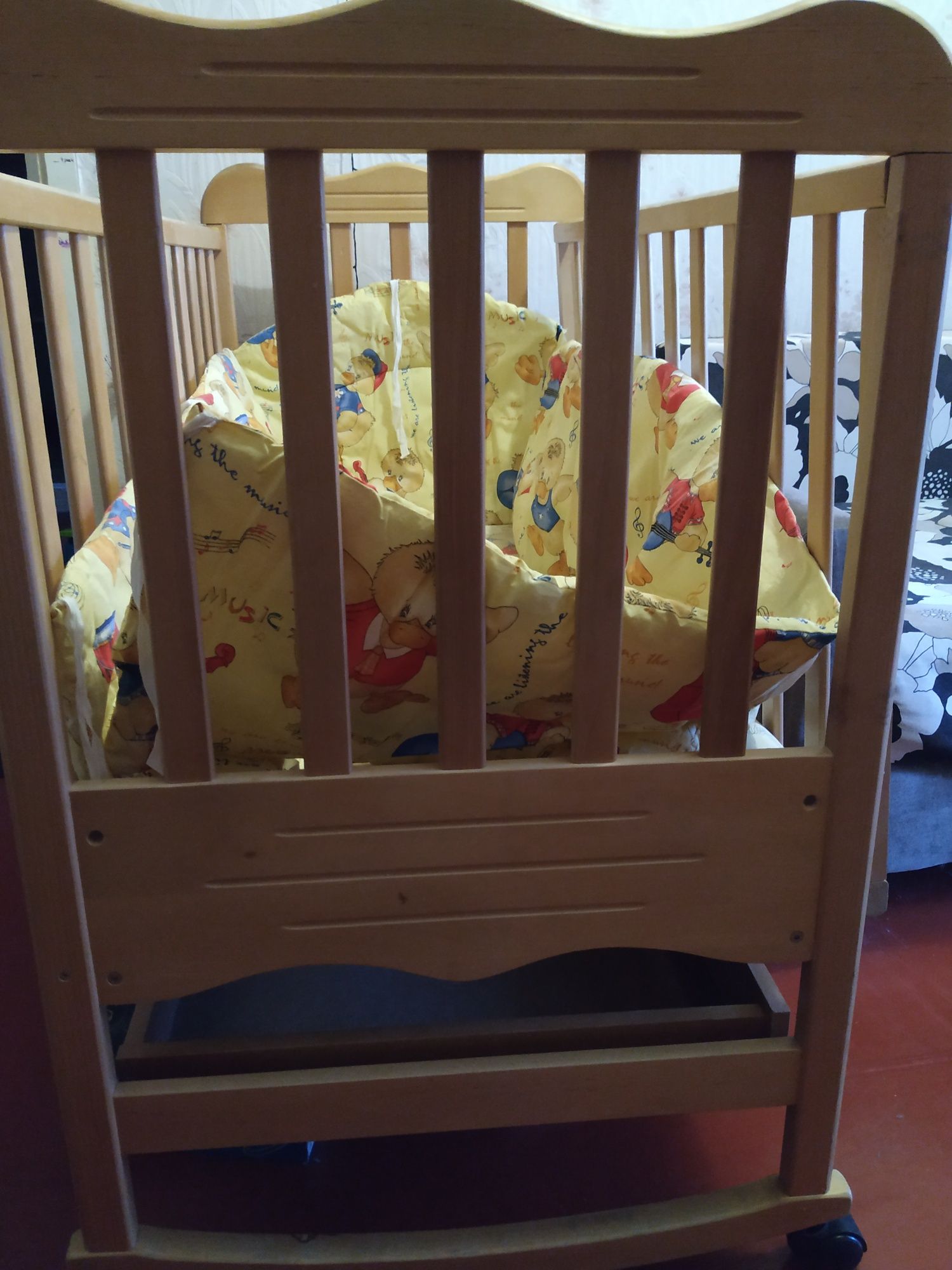 Дитяче ліжко з матрацом та захистом, 120*60 см