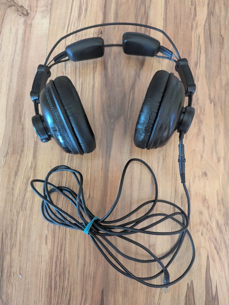 Навушники Superlux HD669