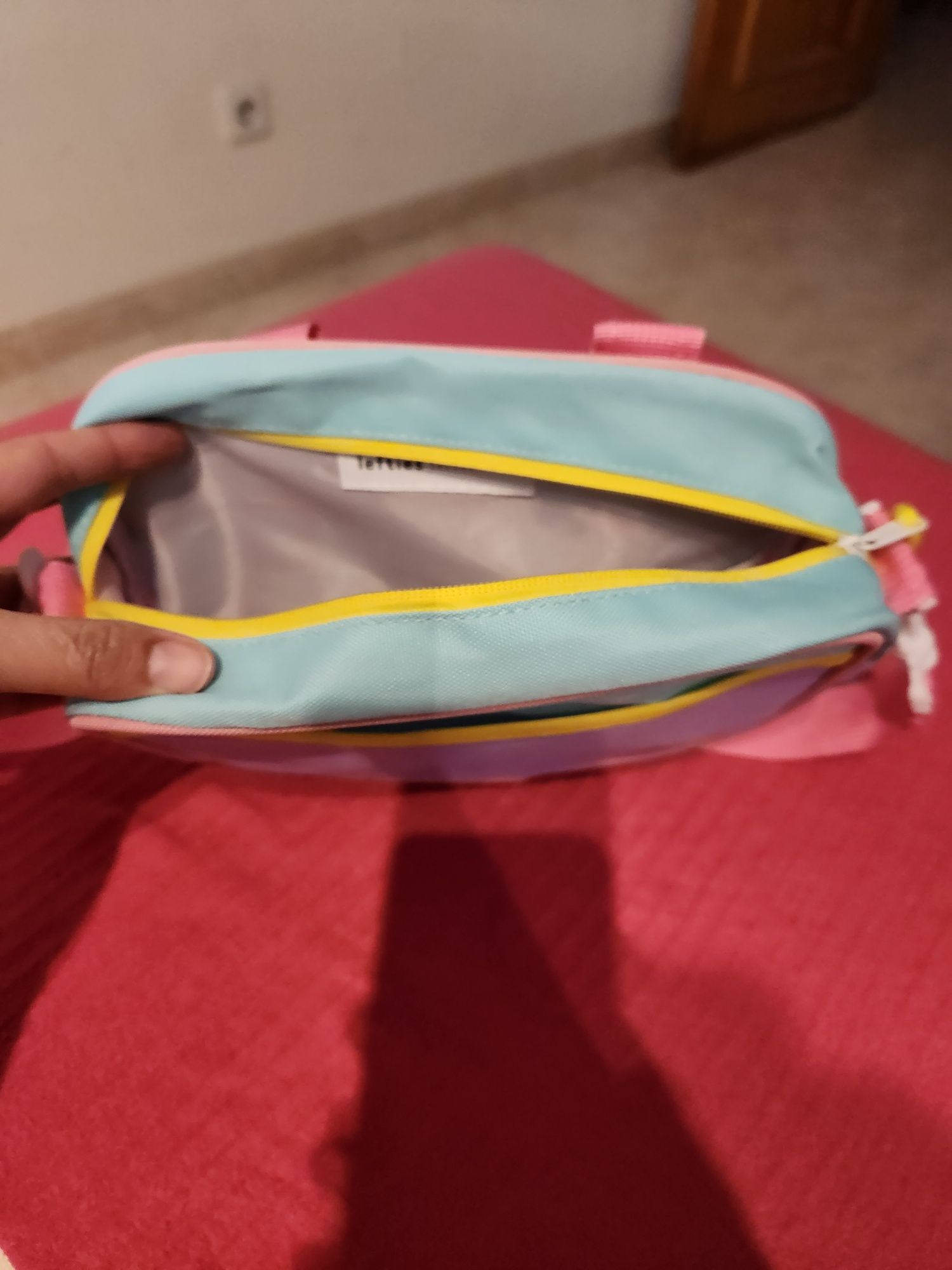 Bolsas de criana várias