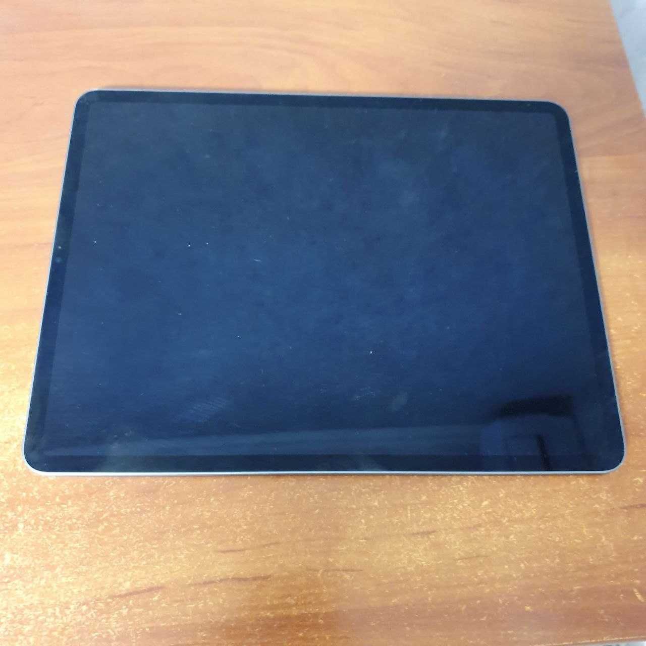 iPad Pro 2020 256 ГБ 12.9" - потужний та планшет" Присутній торг