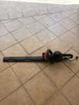 Maquina Parkside corta sebes