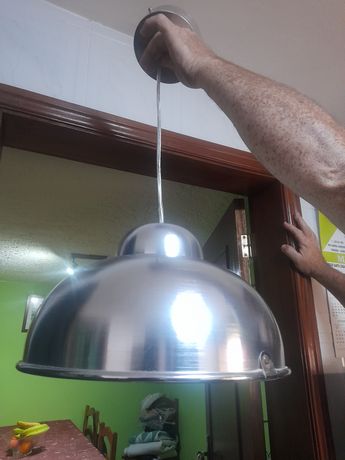 Candeeiro de alumínio para cozinha com lâmpada led em bola