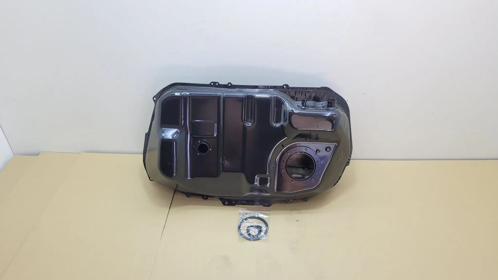 MITSUBISHI OUTLANDER 4007 C-CROSSER ZBIORNIK PALIWA DIESEL NOWY