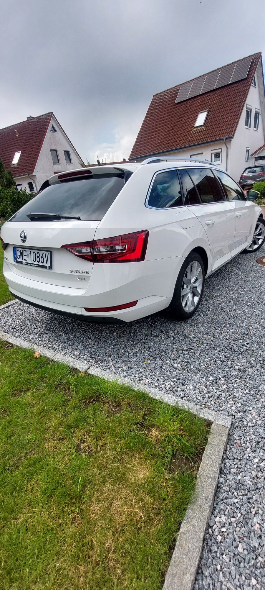 Skoda superb 2.0 190 Chowany Hak