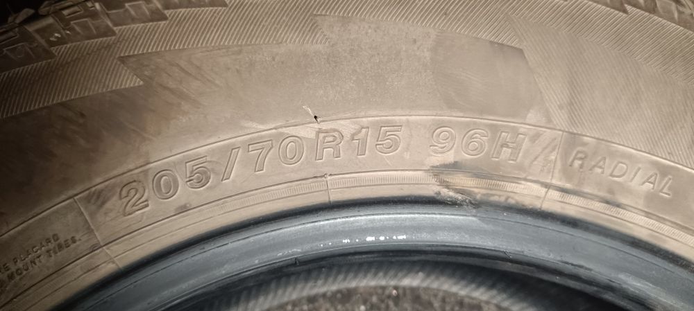 Pneus Yokohama 205 70 r15