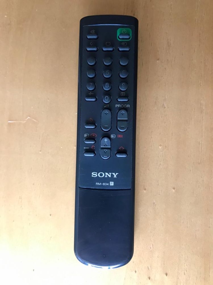 TV SONY Trinitron 14"