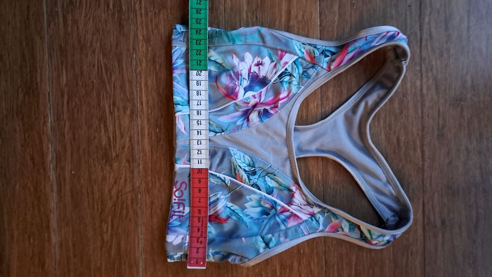 Sportowy top dziecięcy