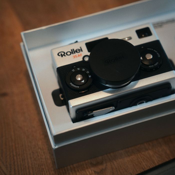 Rollei 35 AF – kompaktowy aparat analogowy.