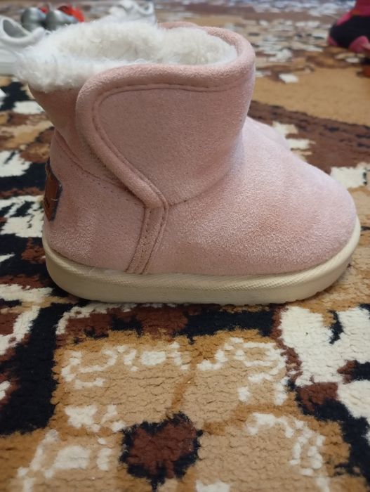 Продам угі дитячі